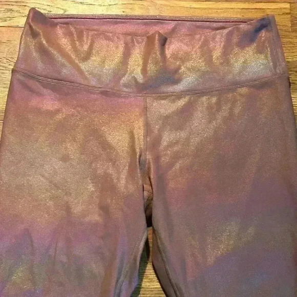 Women’s Mauve Iridescent Crop Leggings, Size XL - Picture 2 of 6